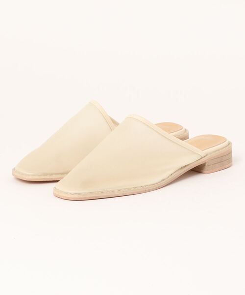 Fabby fabby（ファビィーファビィー）の「シースルーチュールフラットサンダル（サンダル・レディース・オフホワイト/ブラック/ベージュ/キャメル・LARGE/MEDIUM/SMALL）」の6枚目の写真