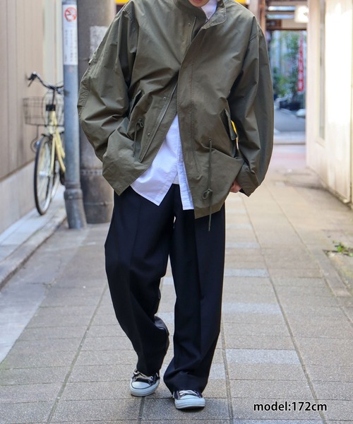SPINNS(スピンズ)の「【ビックシルエット】ノーカラー ショートモッズ コート(モッズコート・メンズ・カーキ/ブラック・ONESIZE)」の20枚目の写真