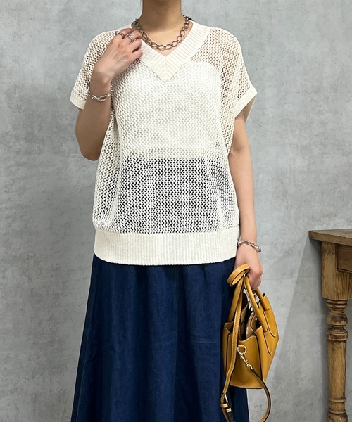 un dix cors(アンディコール)の「ギマ片畦ベスト(ベスト・レディース・モカ/アイボリー/ブラック・FREE)」の1枚目の写真