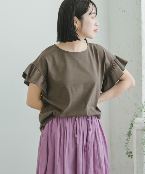 ITEMS URBANRESEARCH(アイテムズ アーバンリサーチ)の「『UR TECH』ソデフリルT-SHIRTS(Tシャツ/カットソー・レディース・ホワイト/モカ/ラベンダー/ブラック・FREE)」の4枚目の写真