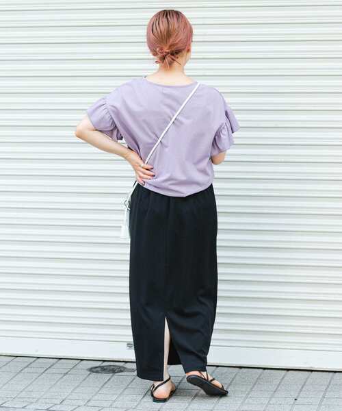 ITEMS URBANRESEARCH(アイテムズ アーバンリサーチ)の「『UR TECH』ソデフリルT-SHIRTS(Tシャツ/カットソー・レディース・ホワイト/モカ/ラベンダー/ブラック・FREE)」の8枚目の写真