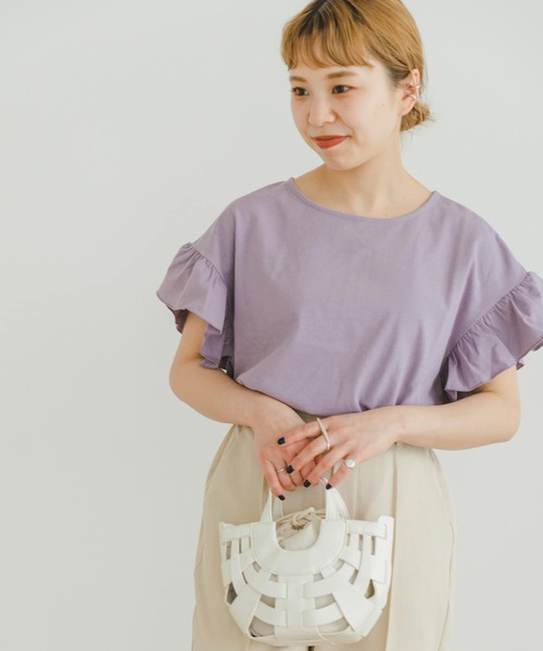 ITEMS URBANRESEARCH(アイテムズ アーバンリサーチ)の「『UR TECH』ソデフリルT-SHIRTS(Tシャツ/カットソー・レディース・ホワイト/モカ/ラベンダー/ブラック・FREE)」の9枚目の写真