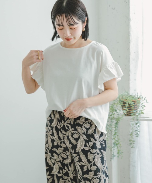 ITEMS URBANRESEARCH(アイテムズ アーバンリサーチ)の「『UR TECH』ソデフリルT-SHIRTS(Tシャツ/カットソー・レディース・ホワイト/モカ/ラベンダー/ブラック・FREE)」の18枚目の写真