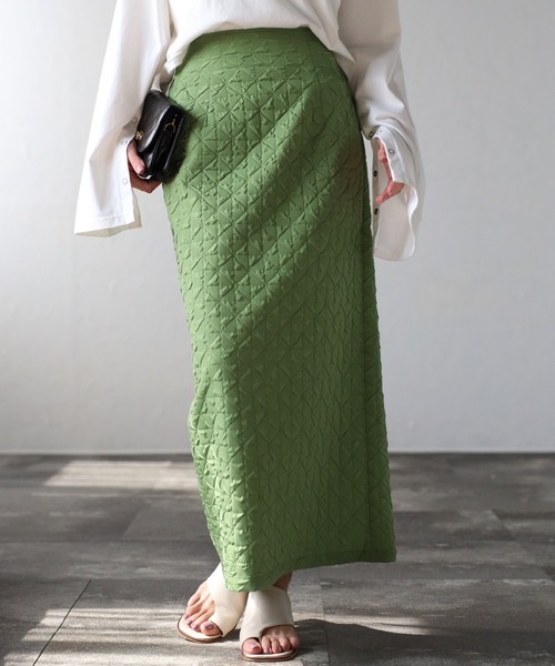 EASEBLUE(イーズブルー)の「ふくれジャガードナロースカート(スカート・レディース・グリーン/ベージュ/ブラック・FREE)」の16枚目の写真