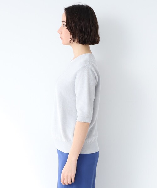 INDIVI（インディヴィ）の「◆【ニット人気2位！/ラメ/洗える】五分袖Vネックニット（ニット/セーター・レディース・ライトグレー/ブラック/ネイビー/オフホワイト/ブルー・34/15 /38/19/13/05）」の6枚目の写真