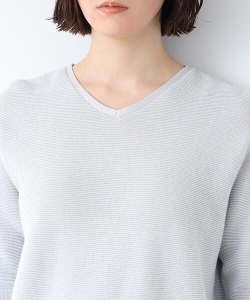 INDIVI（インディヴィ）の「◆【ニット人気2位！/ラメ/洗える】五分袖Vネックニット（ニット/セーター・レディース・ライトグレー/ブラック/ネイビー/オフホワイト/ブルー・34/15 /38/19/13/05）」の22枚目の写真