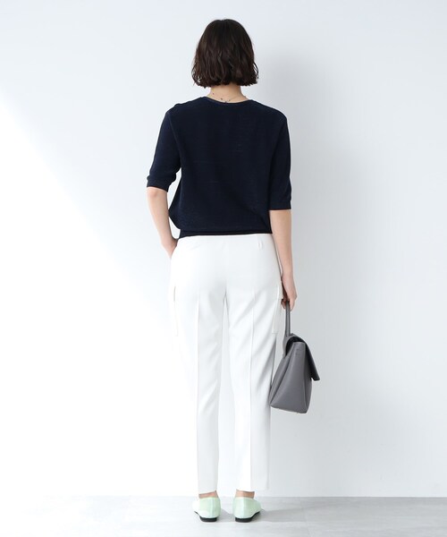 INDIVI（インディヴィ）の「◆【ニット人気2位！/ラメ/洗える】五分袖Vネックニット（ニット/セーター・レディース・ライトグレー/ブラック/ネイビー/オフホワイト/ブルー・34/15 /38/19/13/05）」の13枚目の写真