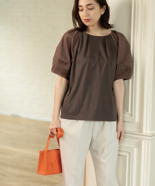 OPAQUE.CLIP(オペークドットクリップ)の「◆シルキースーピマ ランタンスリーブカットソー/ボリュームスリーブ【洗濯機洗い可】(Tシャツ/カットソー・レディース・ブラウン系その他/オフホワイト/ベージュ/ブラック・42/40/38/36/34)」の18枚目の写真