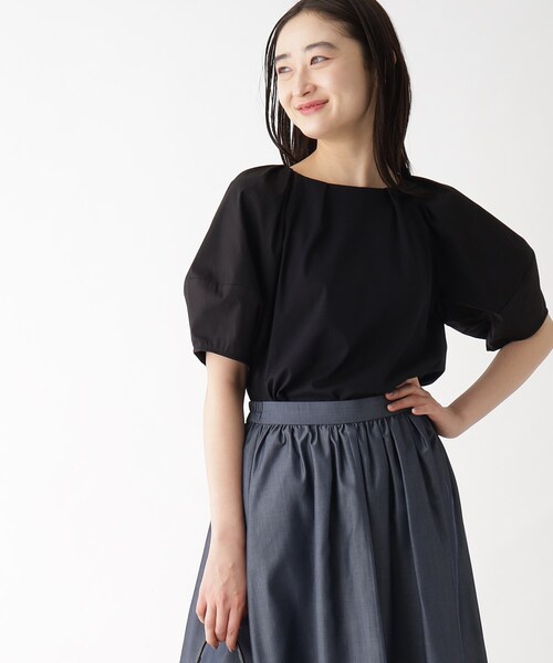 OPAQUE.CLIP(オペークドットクリップ)の「◆シルキースーピマ ランタンスリーブカットソー/ボリュームスリーブ【洗濯機洗い可】(Tシャツ/カットソー・レディース・ブラウン系その他/オフホワイト/ベージュ/ブラック・42/40/38/36/34)」の12枚目の写真