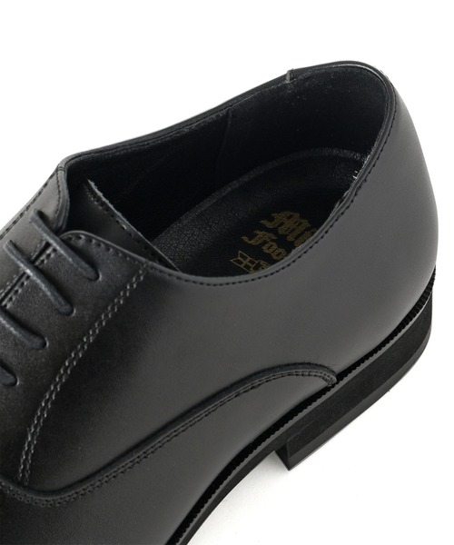 Midland FootWears（ミッドランド フットウエアーズ）の「WEB限定 レザー 内羽根 スクエアトゥ ストレートチップ ドレスシューズ / Midland Footwears 000007（ドレスシューズ・メンズ・ブラック・25.0cm/25.5cm/26.0cm/26.5cm/27.0cm/27.5cm/28.0cm）」の12枚目の写真