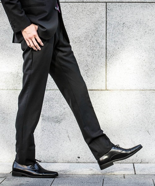 Midland FootWears（ミッドランド フットウエアーズ）の「WEB限定 レザー 内羽根 スクエアトゥ ストレートチップ ドレスシューズ / Midland Footwears 000007（ドレスシューズ・メンズ・ブラック・25.0cm/25.5cm/26.0cm/26.5cm/27.0cm/27.5cm/28.0cm）」の2枚目の写真