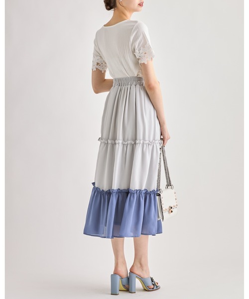 tocco closet(トッコ クローゼット)の「バイカラープチフリルティアードフレアスカート(スカート・レディース・グレイッシュブルー/ピンク系その他・M)」の12枚目の写真
