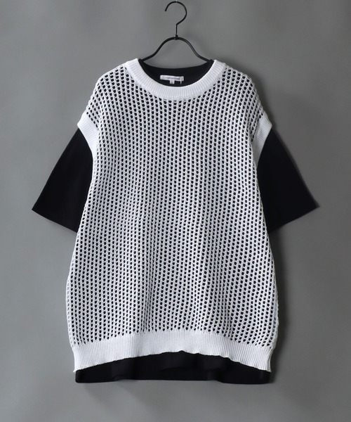 SITRY(シトリー)の「oversize sheer mesh Knit Layered T-shirt/オーバーサイズ シアー メッシュ ニット レイヤード Tシャツ(ベスト・メンズ・ホワイト/ブラック・M/L)」の1枚目の写真