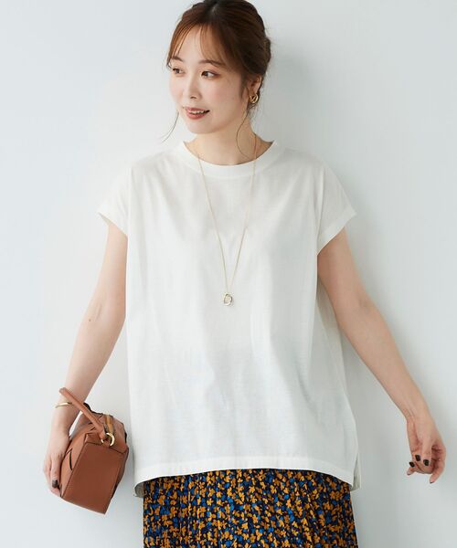 le.coeur blanc（ルクールブラン）の「オーガニックコットンフレンチスリーブTシャツ（Tシャツ/カットソー・レディース・オフホワイト/ダークグレー/ミント/ラベンダー・38）」の2枚目の写真