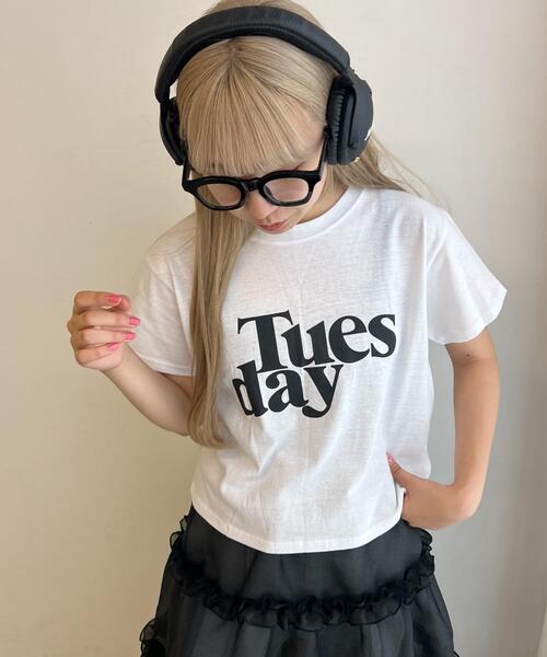 WC(ダブル シー)の「TuesdayショートTシャツ(Tシャツ/カットソー・レディース・ホワイト/イエロー/ブラック・FREE)」の2枚目の写真