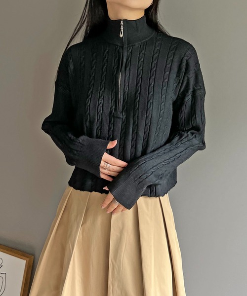 Jewelobe(ジュエローブ)の「ナローケーブルハーフジップニットトップス(ニット/セーター・レディース・グリーン/ホワイト/ブラック・FREE)」の3枚目の写真