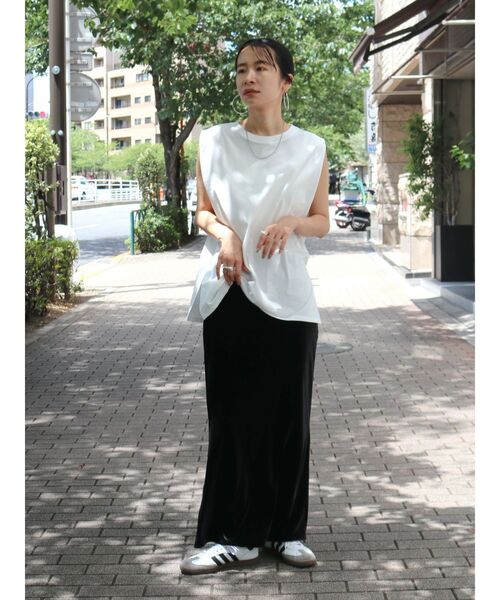 Ungrid（アングリッド）の「ショルダータックカラータンクトップ（Tシャツ/カットソー・レディース・ブラウン/オフホワイト/オレンジ/チャコールグレー/パープル・FREE）」の8枚目の写真