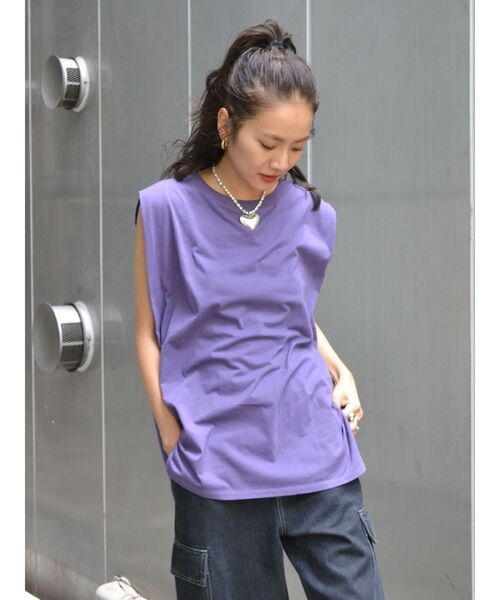 Ungrid（アングリッド）の「ショルダータックカラータンクトップ（Tシャツ/カットソー・レディース・ブラウン/オフホワイト/オレンジ/チャコールグレー/パープル・FREE）」の13枚目の写真