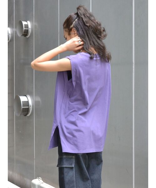 Ungrid（アングリッド）の「ショルダータックカラータンクトップ（Tシャツ/カットソー・レディース・ブラウン/オフホワイト/オレンジ/チャコールグレー/パープル・FREE）」の14枚目の写真