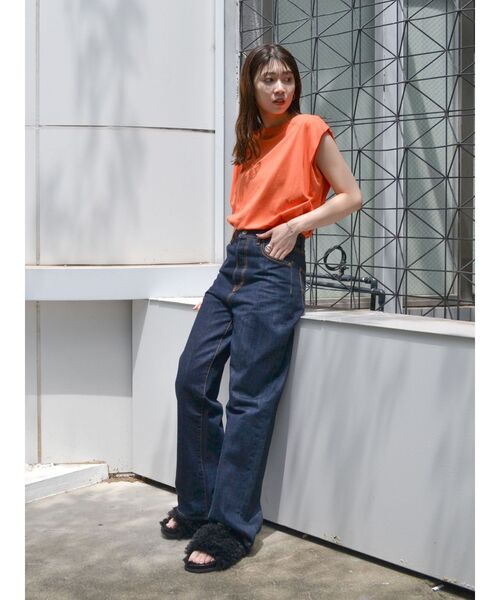 Ungrid（アングリッド）の「ショルダータックカラータンクトップ（Tシャツ/カットソー・レディース・ブラウン/オフホワイト/オレンジ/チャコールグレー/パープル・FREE）」の21枚目の写真