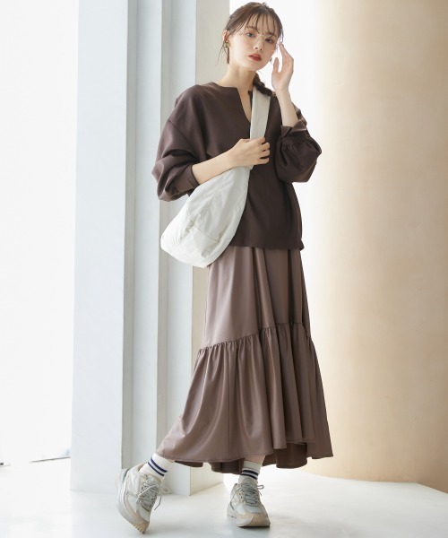 miclat（ミクラ）の「大きいサイズ　キーネックプルオーバー　miclat（Tシャツ/カットソー・レディース・ブラック/ブラウン・3L～4L/L～LL）」の15枚目の写真