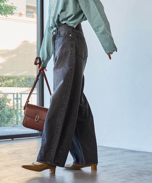 coen(コーエン)の「カーブデニムパンツ(デニムパンツ・レディース・コバルトブルー/ブラック・L/M/S)」の20枚目の写真