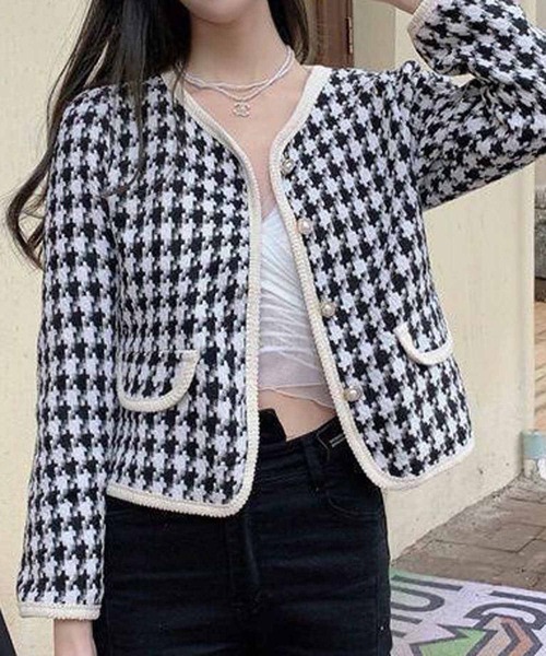 NANEA(ナネア)の「ノーカラーツイードジャケット(ノーカラージャケット・レディース・ホワイト/ブラック・SMALL/LARGE/MEDIUM)」の19枚目の写真