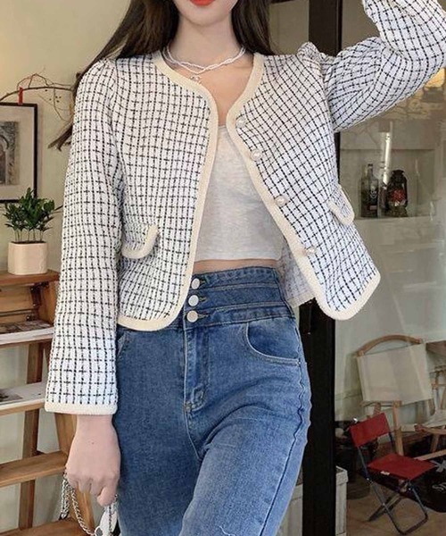 NANEA(ナネア)の「ノーカラーツイードジャケット(ノーカラージャケット・レディース・ホワイト/ブラック・SMALL/LARGE/MEDIUM)」の5枚目の写真