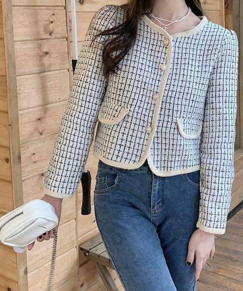 NANEA(ナネア)の「ノーカラーツイードジャケット(ノーカラージャケット・レディース・ホワイト/ブラック・SMALL/LARGE/MEDIUM)」の6枚目の写真