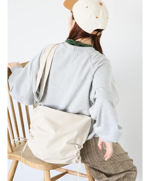 ehka sopo(エヘカソポ)の「裾ドロストスウェット(Tシャツ/カットソー・レディース・グリーン/ピンク/グレー/ネイビー/キナリ/ボルドー・F)」の19枚目の写真