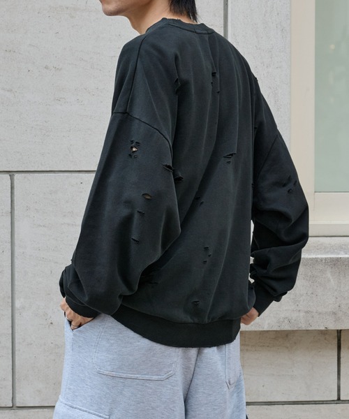 COLONY 2139（コロニートゥーワンスリーナイン）の「ピグメントダメージ裏毛クルー（GS）（スウェット・メンズ・アイボリー/レッド/ブラック・LARGE/MEDIUM）」の20枚目の写真