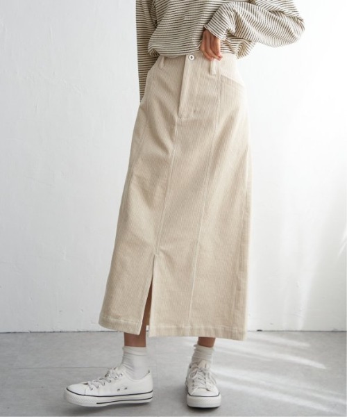 LBC(エルビーシー)の「コーデュロイIラインスカート(スカート・レディース・チャコールグレー/オフホワイト/ブルー/ダークオリーブ・M/L)」の2枚目の写真