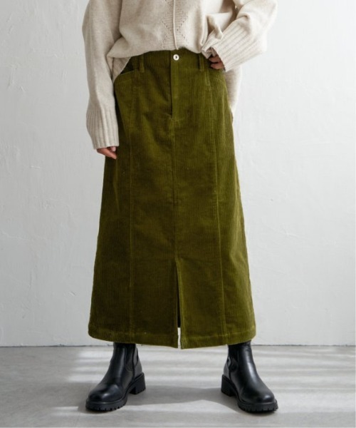 LBC(エルビーシー)の「コーデュロイIラインスカート(スカート・レディース・チャコールグレー/オフホワイト/ブルー/ダークオリーブ・M/L)」の4枚目の写真