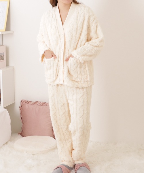 Lace Ladies(レースレディース)の「Vネックケーブル柄フランネルルームウエア(ルームウェア/パジャマ・レディース・アイボリー/グレー・M/XL)」の19枚目の写真