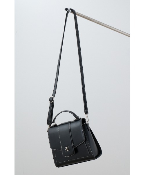 AZUL by moussy（アズールバイマウジー）の「AZモチーフワンハンドルフラップバッグ（ハンドバッグ・レディース・ライトブルー/ブラック/アイボリー・FREE）」の16枚目の写真