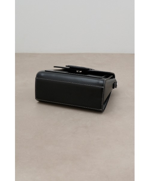 AZUL by moussy（アズールバイマウジー）の「AZモチーフワンハンドルフラップバッグ（ハンドバッグ・レディース・ライトブルー/ブラック/アイボリー・FREE）」の20枚目の写真