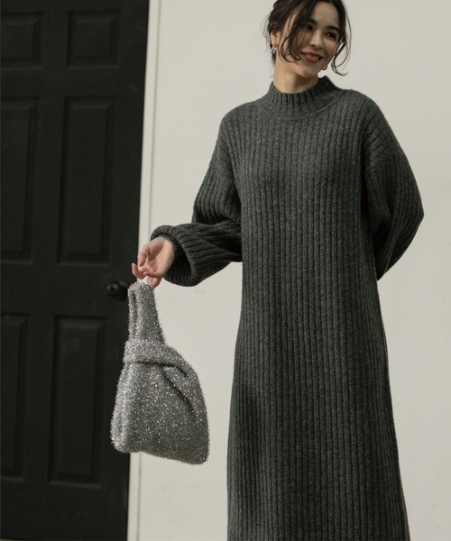 OPAQUE.CLIP（オペークドットクリップ）の「◆ハイネックワイドリブニットワンピース/マキシ丈【洗濯機洗い可】（ワンピース・レディース・オレンジ/ダークグレー/ナチュラル・36/38/40/42）」の15枚目の写真