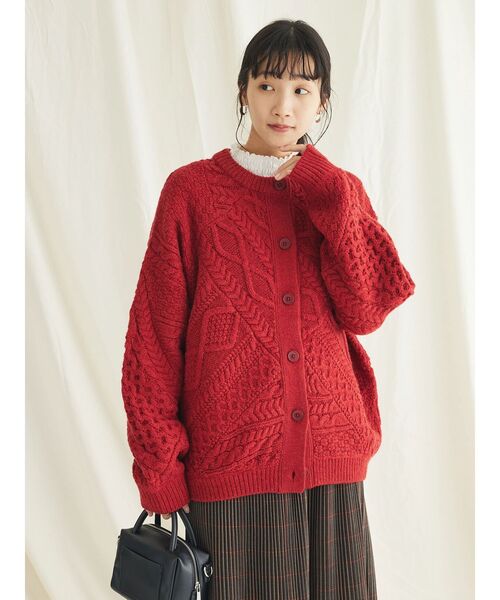 CRAFT STANDARD BOUTIQUE（クラフトスタンダードブティック）の「ケーブルパッチワークカーデイガン（カーディガン/ボレロ・レディース・レッド/ネイビー/ライトベージュ・FREE）」の5枚目の写真