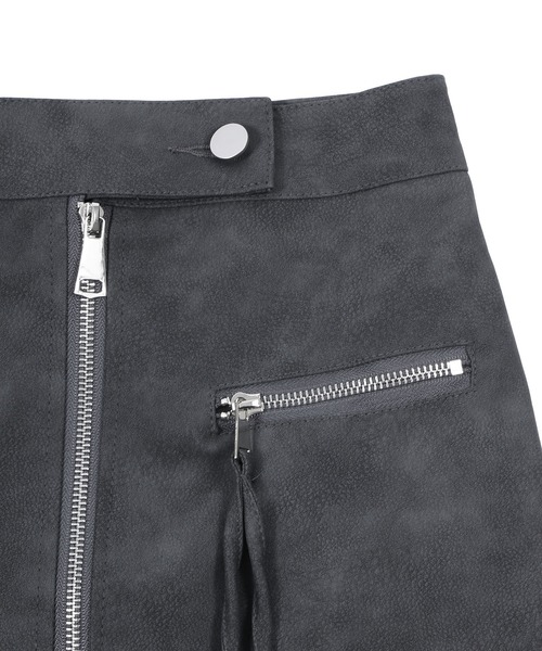 Figments（フィグメンツ）の「フロントZIP合皮ミニスカート（スカート・レディース・ブラック・MEDIUM/SMALL）」の3枚目の写真