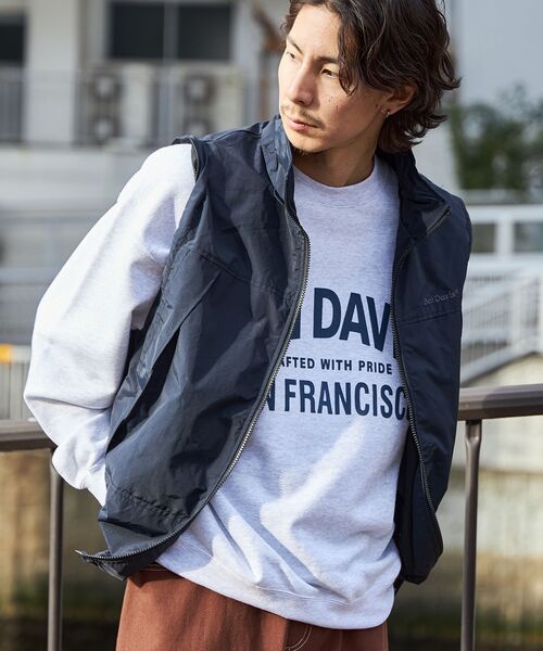 BEN DAVIS(ベンデイビス)の「【BEN DAVIS(ベンデイビス)】 4 WAY HOODED JACKET / 4WAY 袖脱着 フード スタンド ナイロン ベスト ジャケット ジップ(ナイロンジャケット・メンズ・ブラック/カーキ/ブルーグレー・X-LARGE/LARGE/MEDIUM)」の9枚目の写真