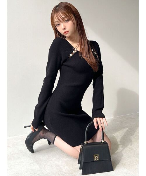 RESEXXY（リゼクシー）の「パールビーズリブニットワンピース（ワンピース・レディース・アイボリー/ブラック・SMALL/MEDIUM）」の8枚目の写真