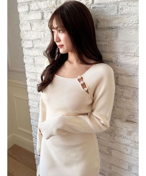 RESEXXY（リゼクシー）の「パールビーズリブニットワンピース（ワンピース・レディース・アイボリー/ブラック・SMALL/MEDIUM）」の14枚目の写真