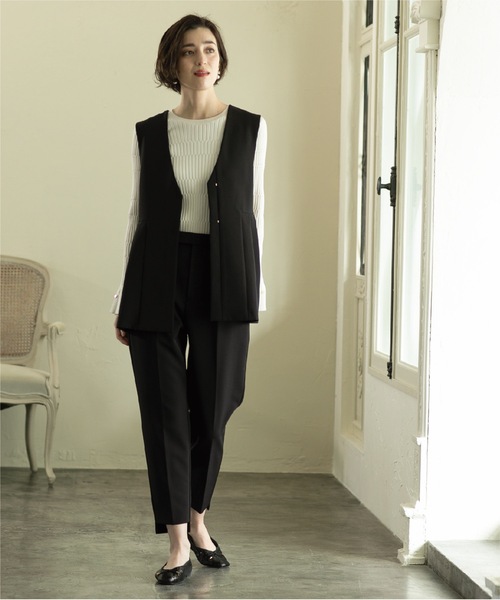 OPAQUE.CLIP（オペークドットクリップ）の「◆≪通勤・セレモニー/セットアップ対応≫ 前後差ヘムテーパードパンツ【ストレッチ/洗濯機洗い可】（その他パンツ・レディース・ベージュ/ブラック・36/38/40）」の21枚目の写真