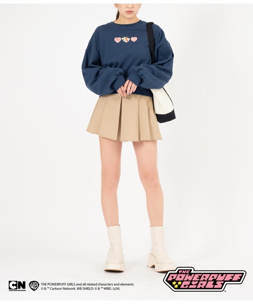 ANAP(アナップ)の「パワーパフ ガールズ ANAP コラボ スウェット トレーナー クロップド丈 裏毛(スウェット・レディース・ライトグレー/ネイビー・FREE)」の12枚目の写真