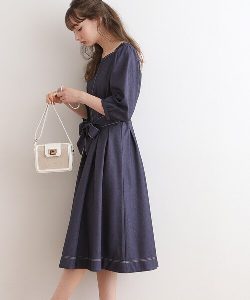 couture brooch（クチュールブローチ）の「◆【リボン付け外し2WAY/洗える】デニムライクワンピース（ワンピース・レディース・ブラック/ブルー系その他・36/38/40/42）」の19枚目の写真