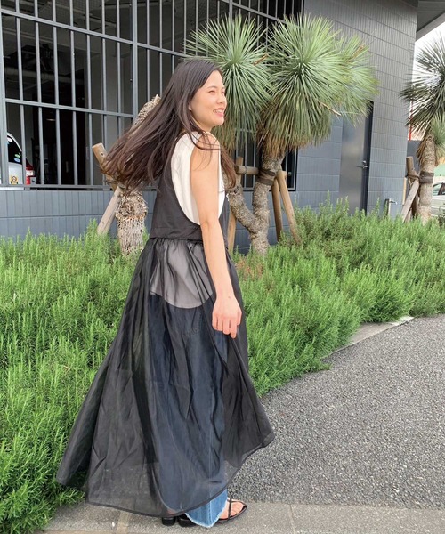 CORNERS（コーナーズ）の「ナイロン×オーガンジーマルチWAYサロペットワンピ（ワンピース・レディース・チャコールグレー/ベージュ系その他/カーキ/ブラック・M）」の16枚目の写真