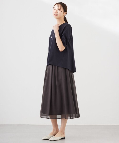 J.PRESS Ladies(J.プレス レディス)の「【WEB限定カラーあり・抗菌消臭・吸水速乾】サッカージャージー 5分袖 ペプラム カットソー(Tシャツ/カットソー・レディース・ふじ色系1/ブルー系1/ライトグレー系1/ネイビー系/ブラウン系1・SMALL)」の20枚目の写真