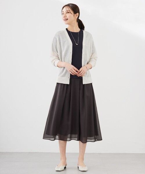 J.PRESS Ladies(J.プレス レディス)の「【WEB限定カラーあり・抗菌消臭・吸水速乾】サッカージャージー 5分袖 ペプラム カットソー(Tシャツ/カットソー・レディース・ふじ色系1/ブルー系1/ライトグレー系1/ネイビー系/ブラウン系1・SMALL)」の22枚目の写真