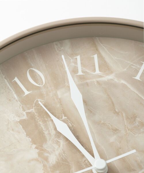 BRUNO（ブルーノ）の「マーブルクロック（掛け時計・レディース・ベージュ/ブルー/ピンク・ﾌﾘ-）」の5枚目の写真