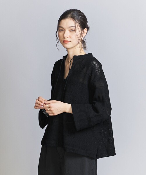BEAUTY&YOUTH UNITED ARROWS（ビューティーアンドユースユナイテッドアローズ）の「ラッセルメッシュ Vネック プルオーバー（シャツ/ブラウス・レディース・ブラック/オフホワイト/ターコイズブルー・FREE）」の8枚目の写真